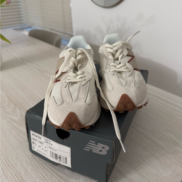 New Balance Women's Cream and Brown Sneakers - Picture 3 of 6